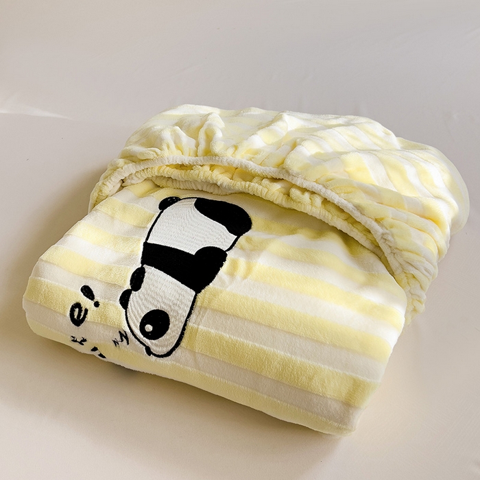 91家纺网 家纺一手货源 找家纺 小叮当家纺仓储工厂店 买家秀 爆款花型2025新款小清新绣花牛奶绒经典条纹系列单品床单床笠床单床笠单件 床单-黄条熊猫