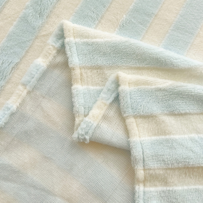 91家纺网 家纺一手货源 找家纺 小叮当家纺仓储工厂店 买家秀 爆款花型2025新款小清新绣花牛奶绒经典条纹系列单品床单床笠床单床笠单件 床单-蓝条熊猫