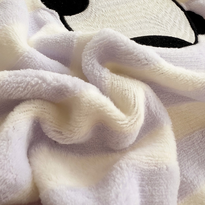 91家纺网 家纺一手货源 找家纺 小叮当家纺仓储工厂店 买家秀 爆款花型2025新款小清新绣花牛奶绒经典条纹系列单品床单床笠床单床笠单件 床单-紫条熊猫