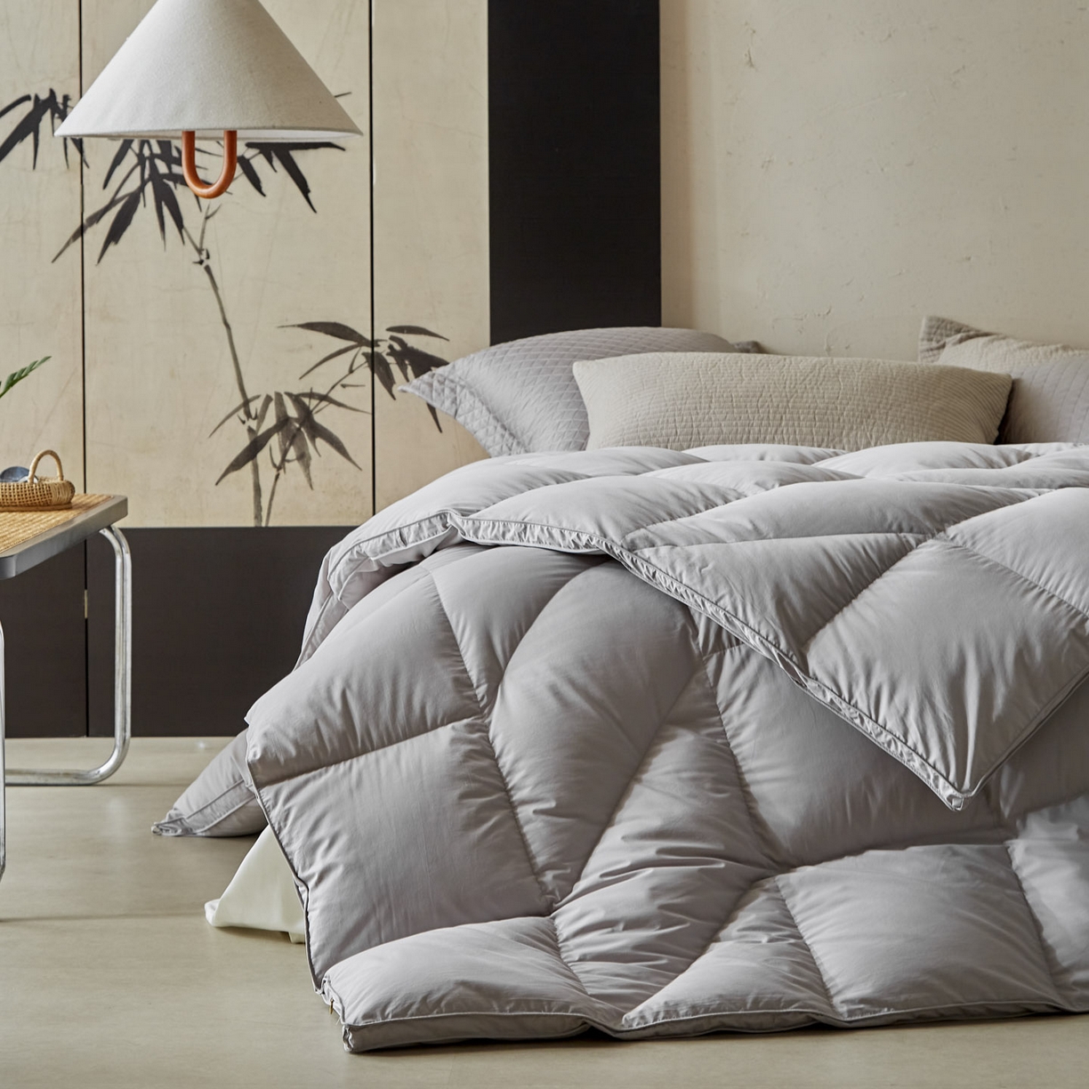91家纺网 家纺一手货源 找家纺 暖羽屋羽绒馆 2025新款纯色95白鹅绒芯 人体工学鹅绒被子双人加厚2米冬被 春秋被被子被芯 人体工程学被-灰