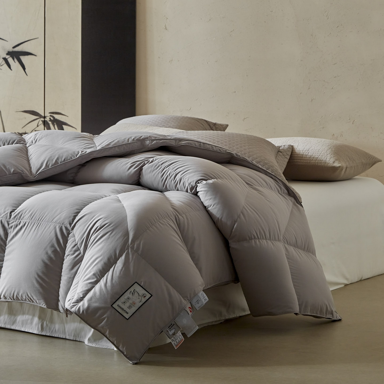 91家纺网 家纺一手货源 找家纺 暖羽屋羽绒馆 2025新款纯色95白鹅绒芯 人体工学鹅绒被子双人加厚2米冬被 春秋被被子被芯 人体工程学被-灰