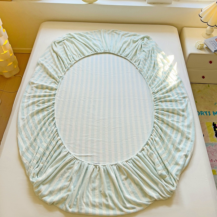 91家纺网 家纺一手货源 找家纺 小叮当家纺仓储工厂店 买家秀 爆款花型2025新款小清新绣花牛奶绒经典条纹系列单品床单床笠床单床笠单件 床笠-蓝条小猫