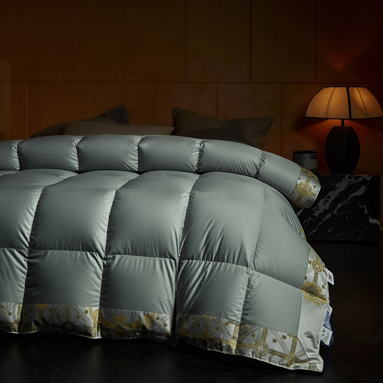 91家纺网 家纺一手货源 找家纺 暖羽屋羽绒馆 2025新款莱赛尔 95白鸭绒被芯 鸭绒被子 婚庆双人被 绣花羽绒被 冬被被子被芯 罗玛 蓝