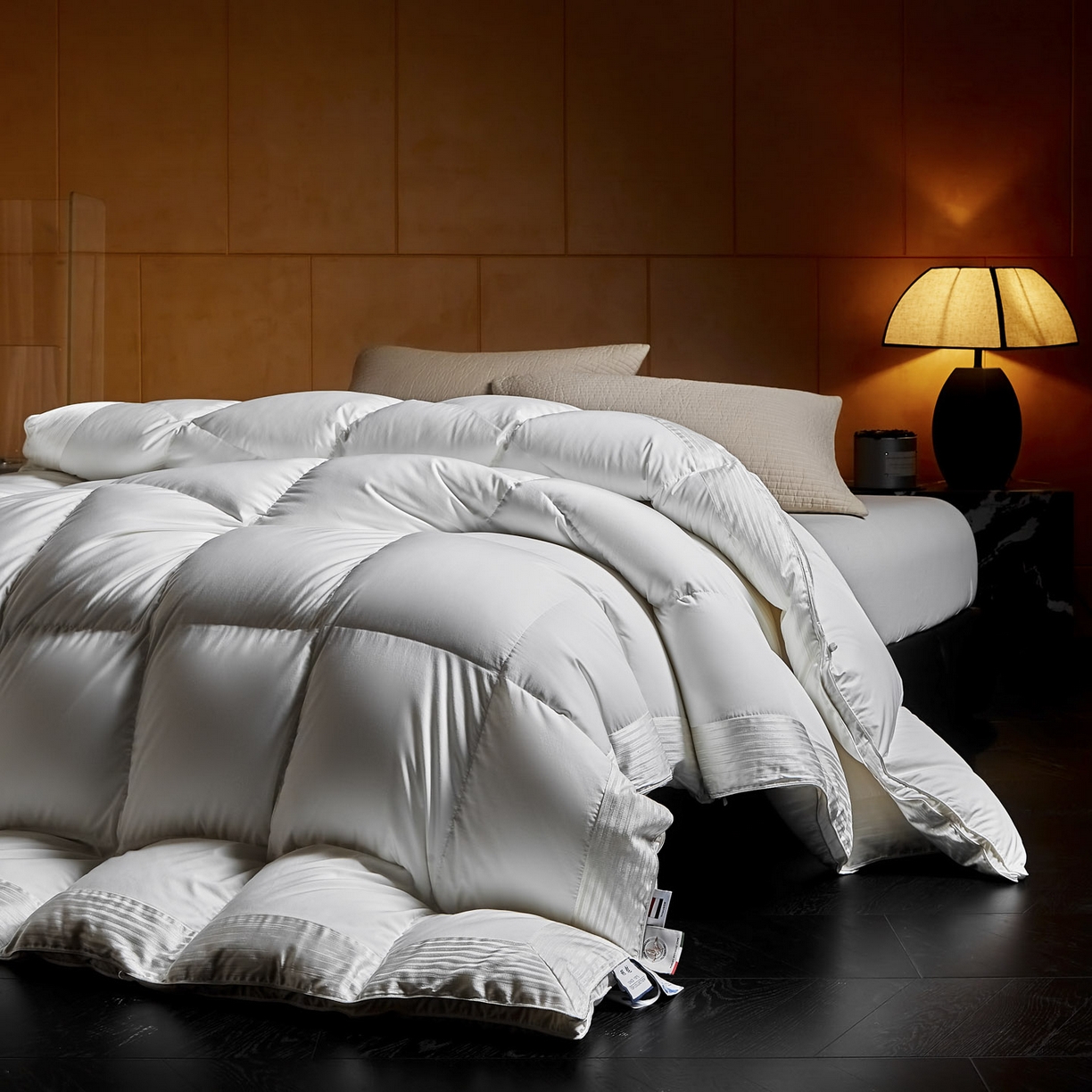 91家纺网 家纺一手货源 找家纺 暖羽屋羽绒馆 2025新款莱赛尔 95白鸭绒被芯 鸭绒被子 婚庆双人被 绣花羽绒被 冬被被子被芯 罗玛  白