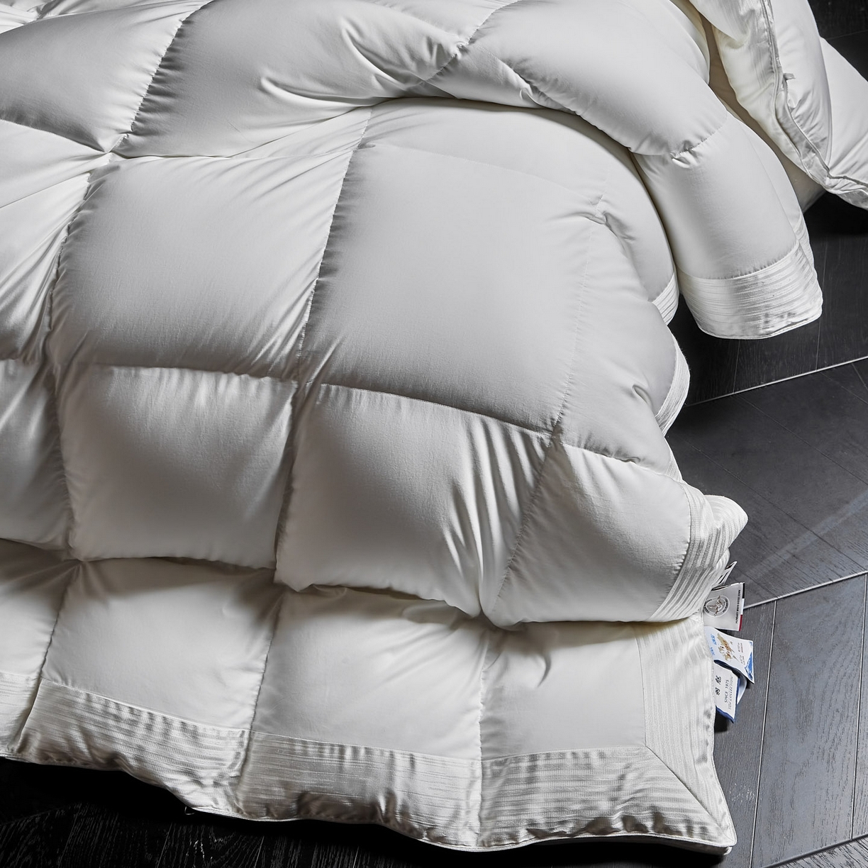 91家纺网 家纺一手货源 找家纺 （总）暖羽屋羽绒馆 2025新款莱赛尔 95白鸭绒被芯 鸭绒被子 婚庆双人被 绣花羽绒被 冬被被子被芯