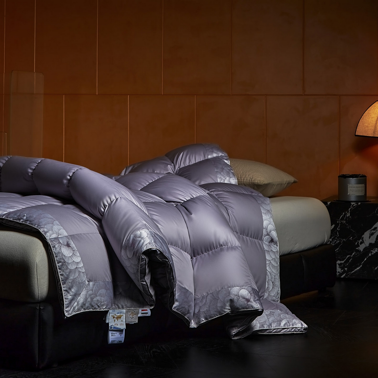 91家纺网 家纺一手货源 找家纺 暖羽屋羽绒馆 2025新款莱赛尔 95白鸭绒被芯 鸭绒被子 婚庆双人被 绣花羽绒被 冬被被子被芯 罗玛 紫