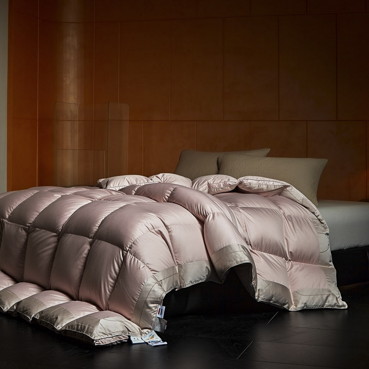 91家纺网 家纺一手货源 找家纺 暖羽屋羽绒馆 2025新款莱赛尔 95白鸭绒被芯 鸭绒被子 婚庆双人被 绣花羽绒被 冬被被子被芯 罗玛 粉