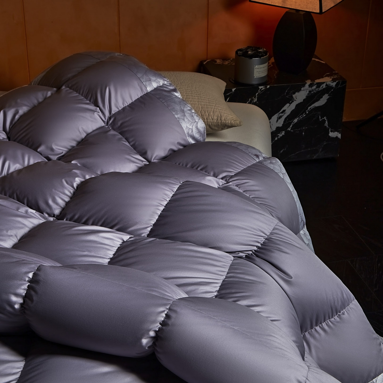 91家纺网 家纺一手货源 找家纺 暖羽屋羽绒馆 2025新款莱赛尔 95白鸭绒被芯 鸭绒被子 婚庆双人被 绣花羽绒被 冬被被子被芯 罗玛 紫