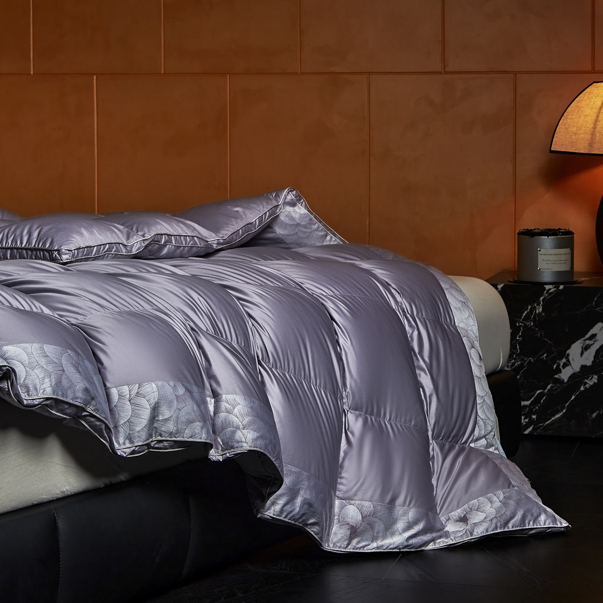 91家纺网 家纺一手货源 找家纺 暖羽屋羽绒馆 2025新款莱赛尔 95白鸭绒被芯 鸭绒被子 婚庆双人被 绣花羽绒被 冬被被子被芯 罗玛 紫