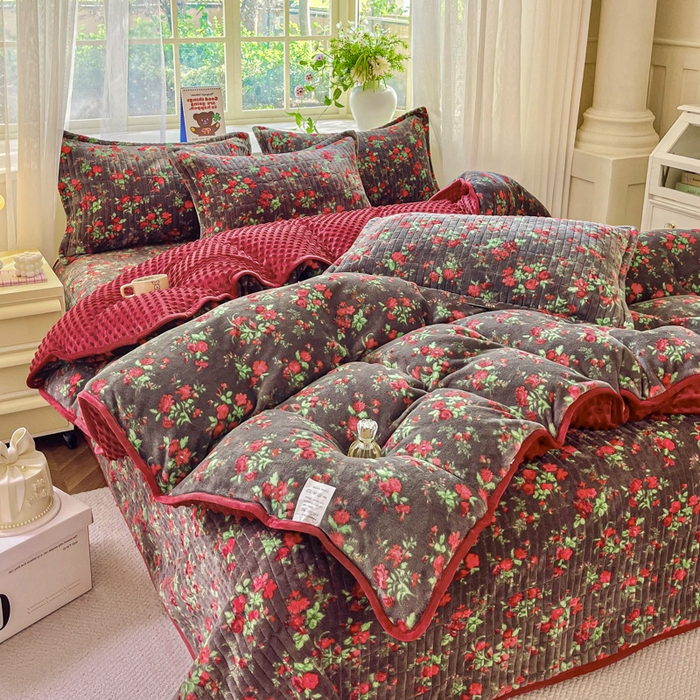 91家纺网 家纺一手货源 找家纺 （总）尚美 2025新款豆豆绒高克重床盖被套四件套