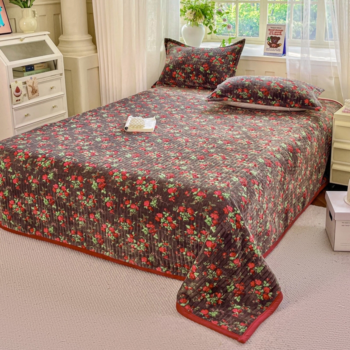 91家纺网 家纺一手货源 找家纺 尚美 2025新款豆豆绒高克重床盖被套四件套 小美好