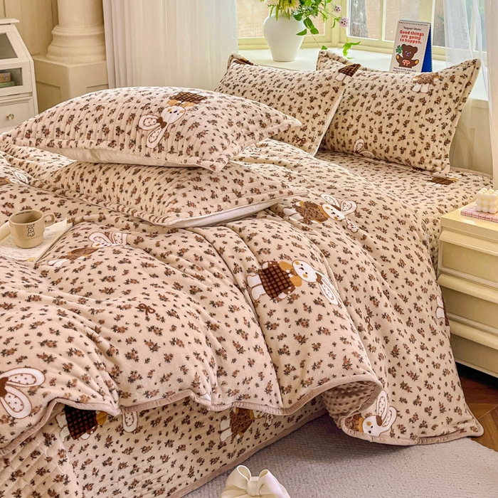 91家纺网 家纺一手货源 找家纺 尚美 2025新款豆豆绒高克重床盖被套四件套 咖色兔