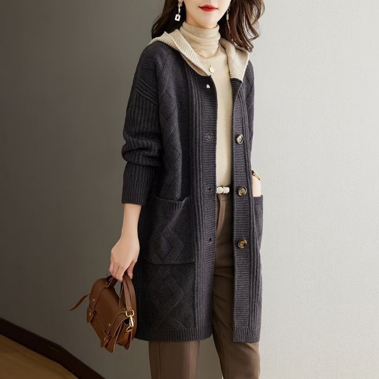 91家纺网 家纺一手货源 找家纺 （总）洛兰沙家居馆 只代发  大气新款毛大衣外套女春秋开衫中长款洋气宽松外穿连帽针织上衣