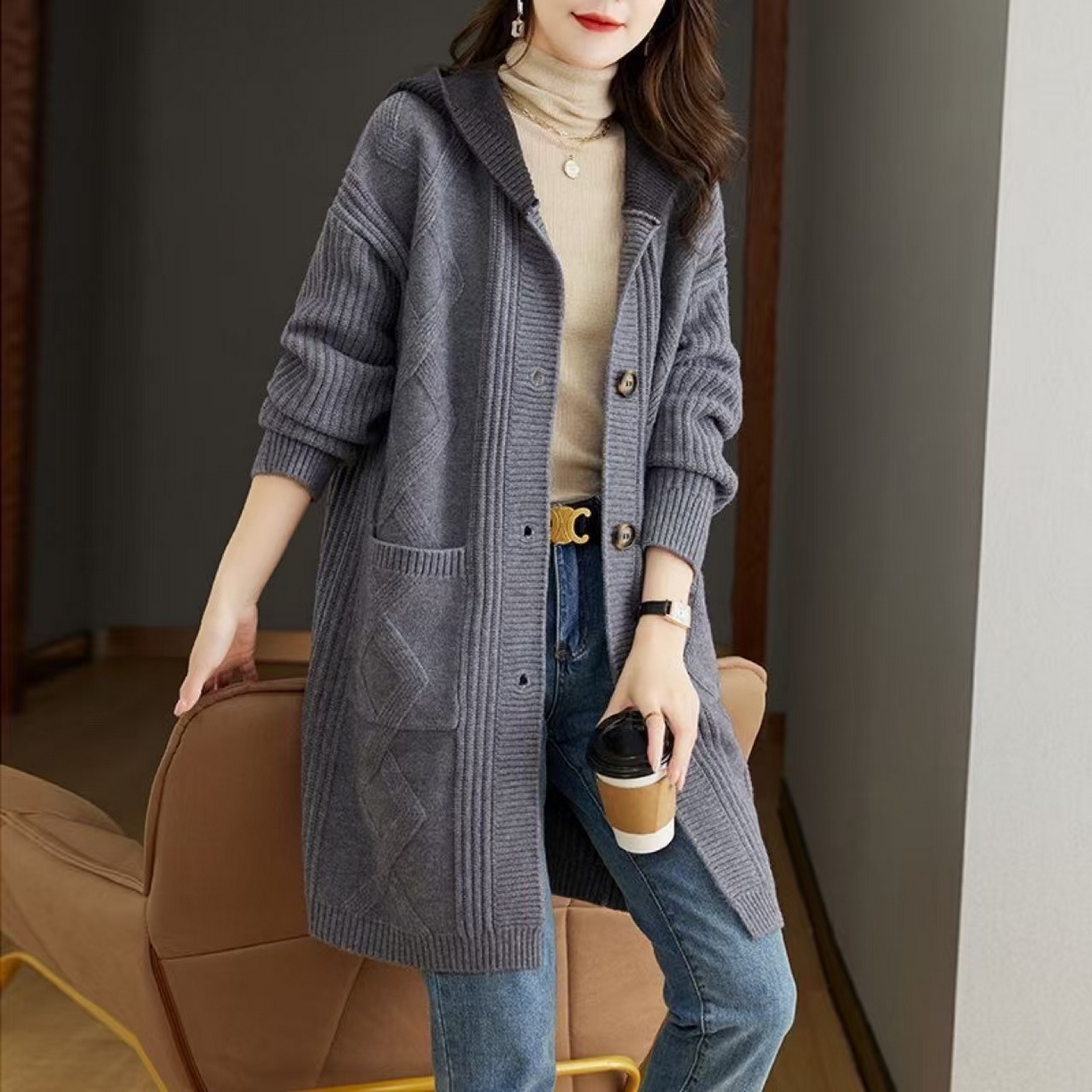 91家纺网 家纺一手货源 找家纺 （总）洛兰沙家居馆 只代发  大气新款毛大衣外套女春秋开衫中长款洋气宽松外穿连帽针织上衣