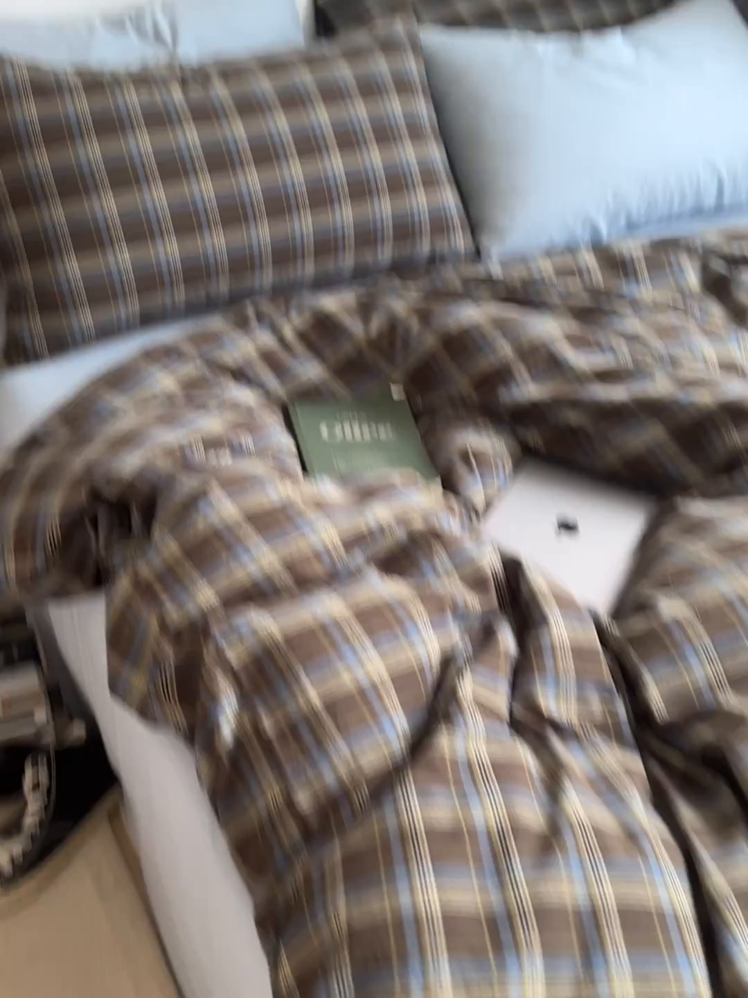 91家纺网 家纺一手货源 找家纺 （总）对白 2025新款全棉色织水洗棉四件套-查尔斯学院【提供买家秀】