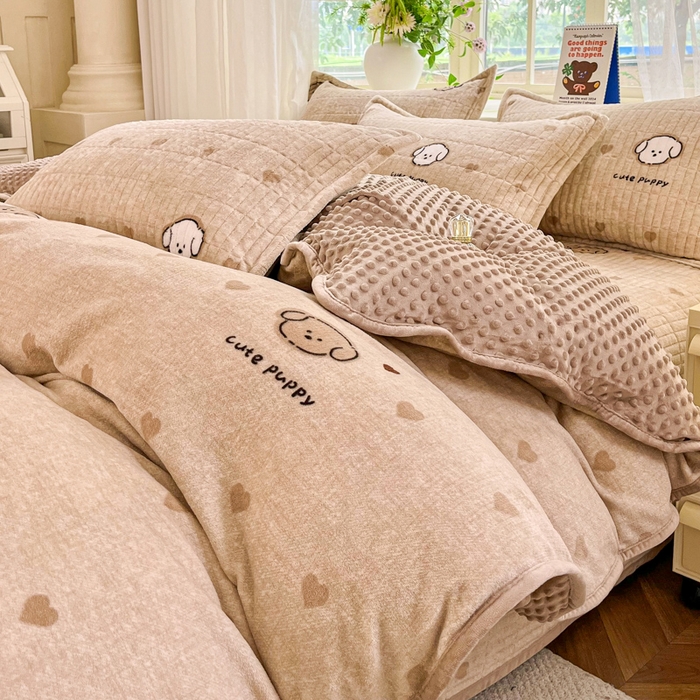 91家纺网 家纺一手货源 找家纺 尚美 2025新款豆豆绒高克重床盖被套四件套 心心狗