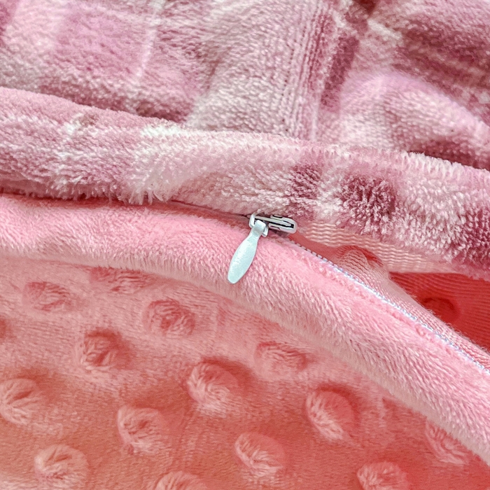 91家纺网 家纺一手货源 找家纺 尚美 2025新款豆豆绒高克重床盖被套四件套 樱桃格