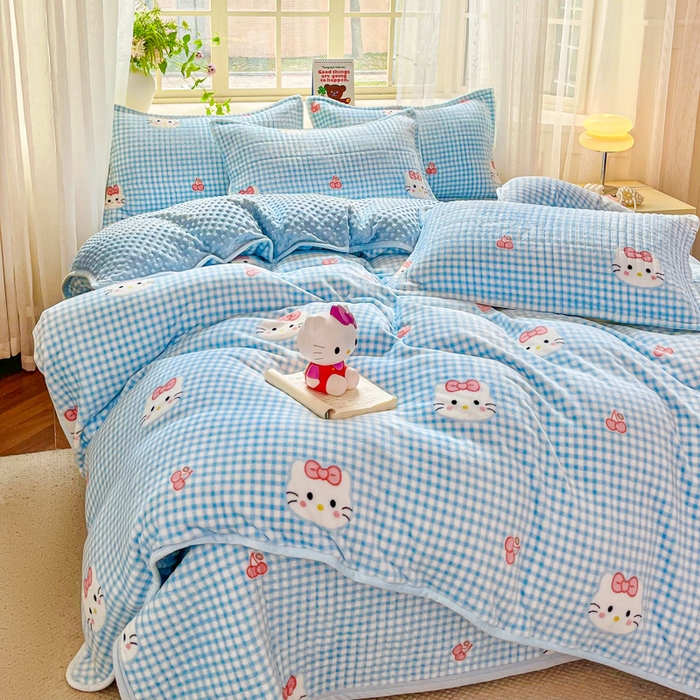 91家纺网 家纺一手货源 找家纺 尚美 2025新款豆豆绒高克重床盖被套四件套 樱桃KT猫