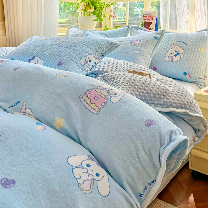 91家纺网 家纺一手货源 找家纺 尚美 2025新款豆豆绒高克重床盖被套四件套 玉桂狗