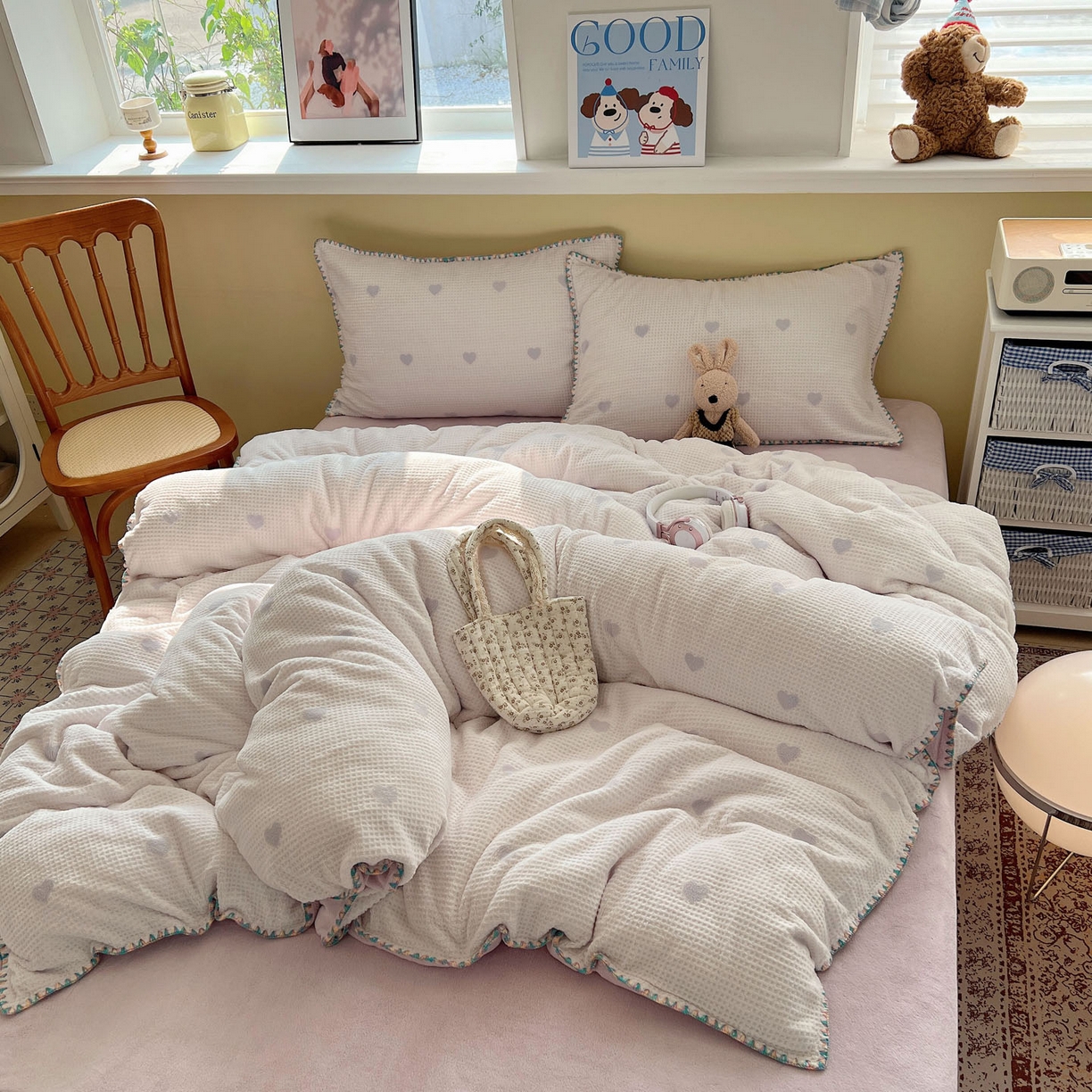 91家纺网 家纺一手货源 找家纺 （总）十里居 2025新款三角针爱心系列雕花牛奶绒四件套