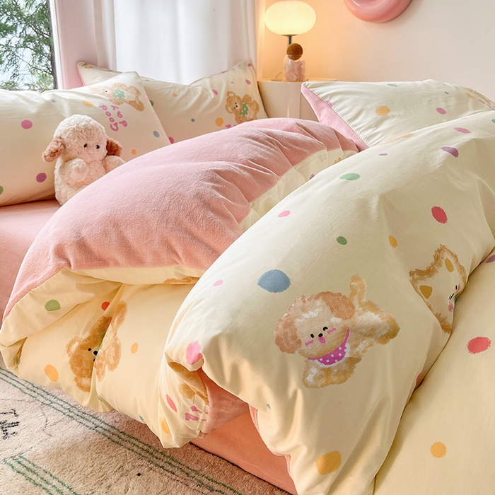 91家纺网 家纺一手货源 找家纺 瑞莱 2025新款秋冬网红款棉加绒四件套 波点小狗