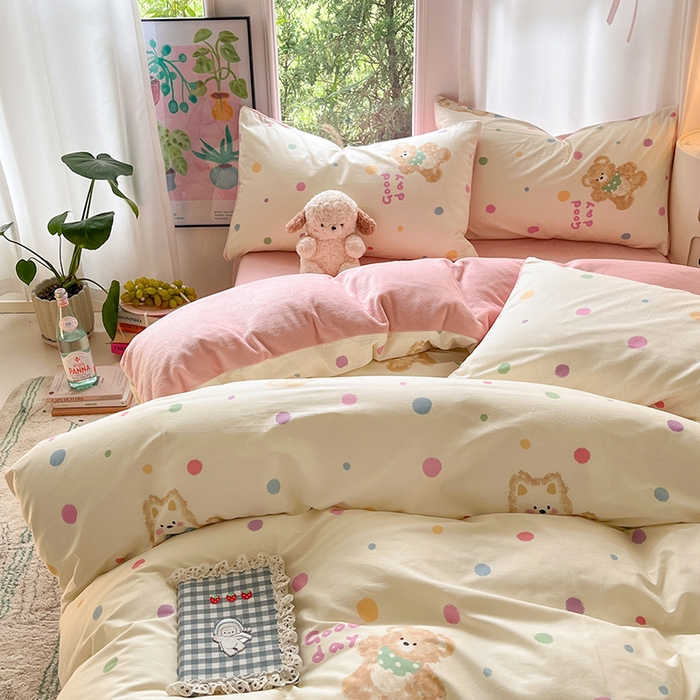 91家纺网 家纺一手货源 找家纺 瑞莱 2025新款秋冬网红款棉加绒四件套 波点小狗