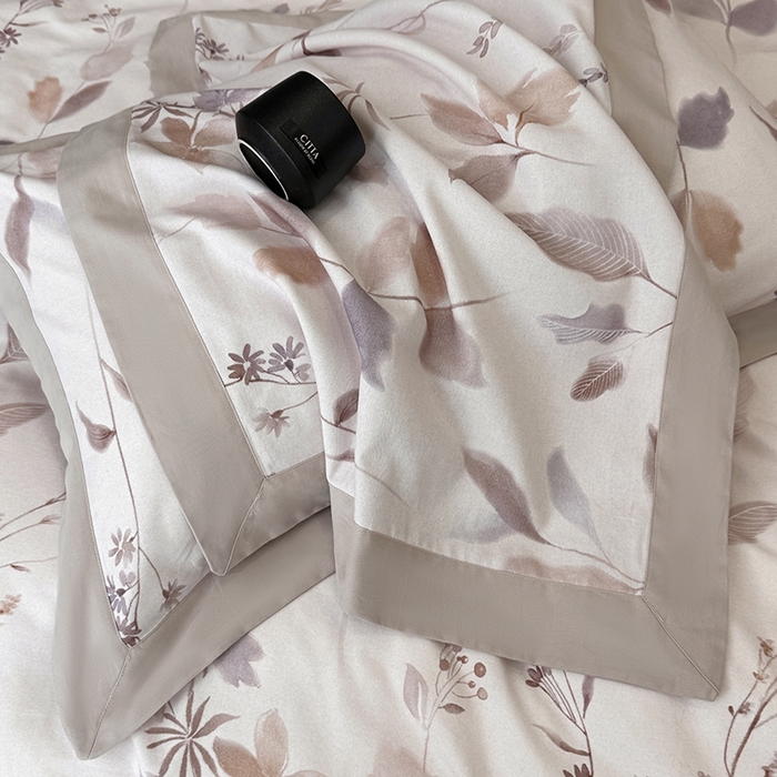 91家纺网 家纺一手货源 找家纺 乐蔻家纺 2025新款全棉拼边陶瓷生态磨毛四件套 浅梦 米驼