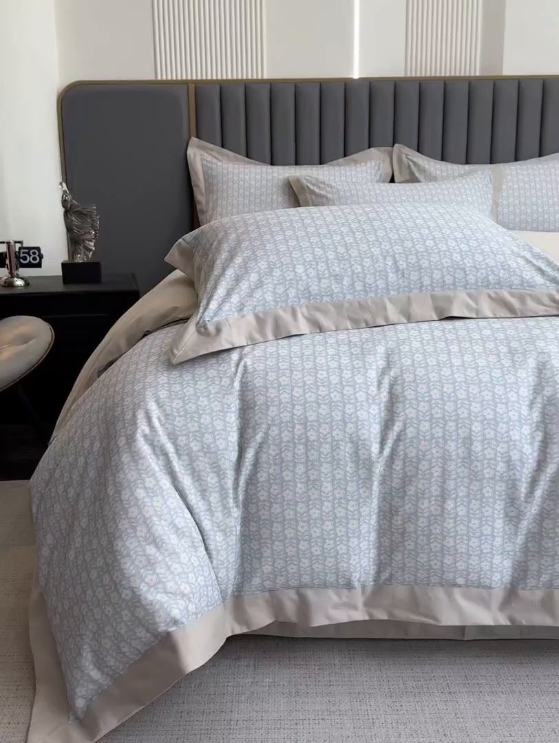 91家纺网 家纺一手货源 找家纺 乐蔻家纺 2025新款全棉拼边陶瓷生态磨毛四件套 倾语 灰