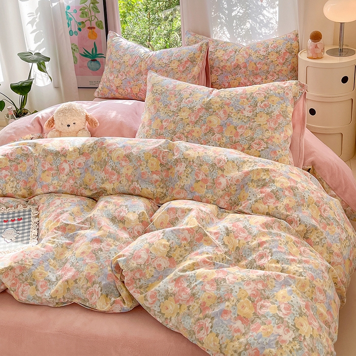 91家纺网 家纺一手货源 找家纺 瑞莱 2025新款秋冬网红款棉加绒四件套 棉绒花海