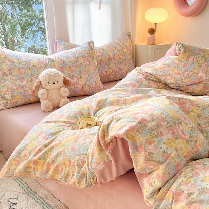 91家纺网 家纺一手货源 找家纺 瑞莱 2025新款秋冬网红款棉加绒四件套 棉绒花海