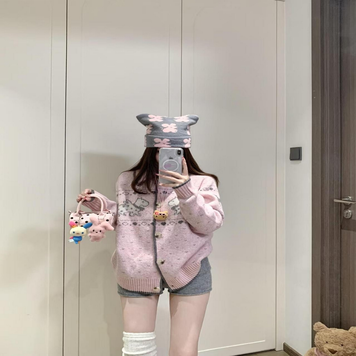 91家纺网 家纺一手货源 找家纺 （总）洛兰沙家居馆 只代发小香风毛衣女春秋慵懒可爱甜美蕾丝V领针织开衫短款外套温柔上衣