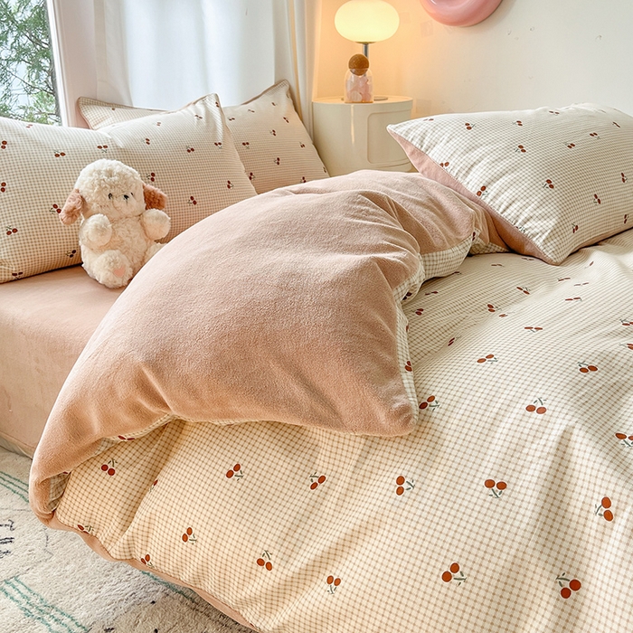 91家纺网 家纺一手货源 找家纺 瑞莱 2025新款秋冬网红款棉加绒四件套 棉绒樱姿