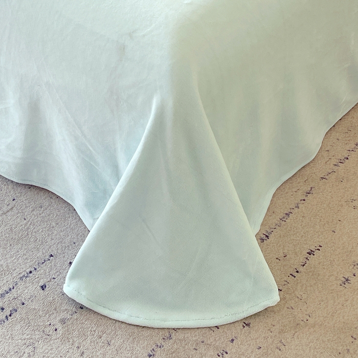 91家纺网 家纺一手货源 找家纺 乐蔻家纺 2025新款欧式烂花牛奶绒四件套-弗洛 弗洛-天青