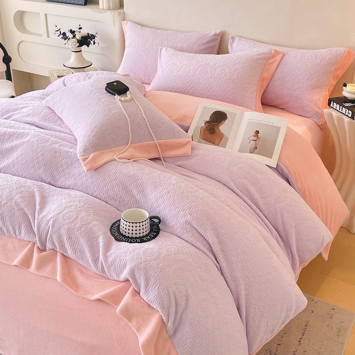 乐蔻家纺 2025新款欧式烂花牛奶绒四件套-艾拉 艾拉-蝴蝶粉