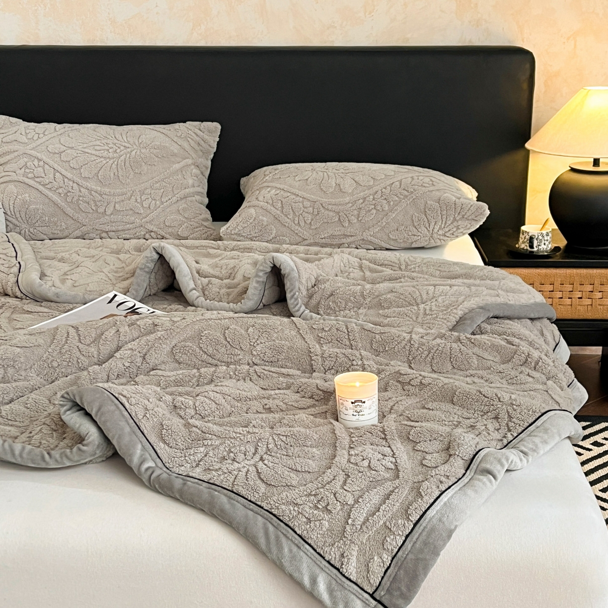 91家纺网 家纺一手货源 找家纺 莱家富 2026新款塔芙绒舒棉绒单层毯-繁花系列（可供跨境外贸抽空压缩爆款首选） 繁花-月影灰