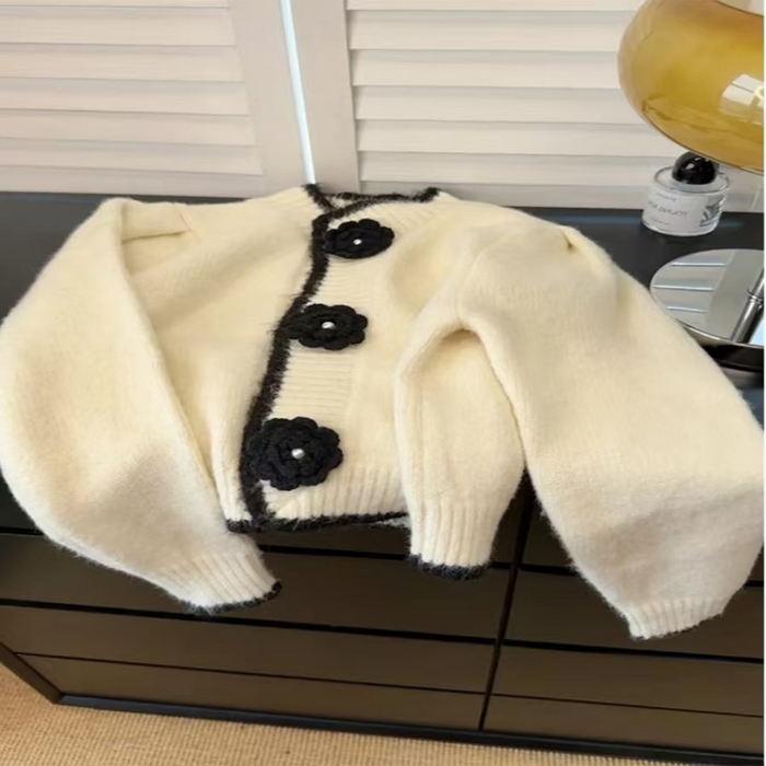 91家纺网 家纺一手货源 找家纺 （总）洛兰沙家居馆 只代发小香风毛衣女春秋慵懒可爱甜美圆领花朵针织开衫短款外套温柔上衣