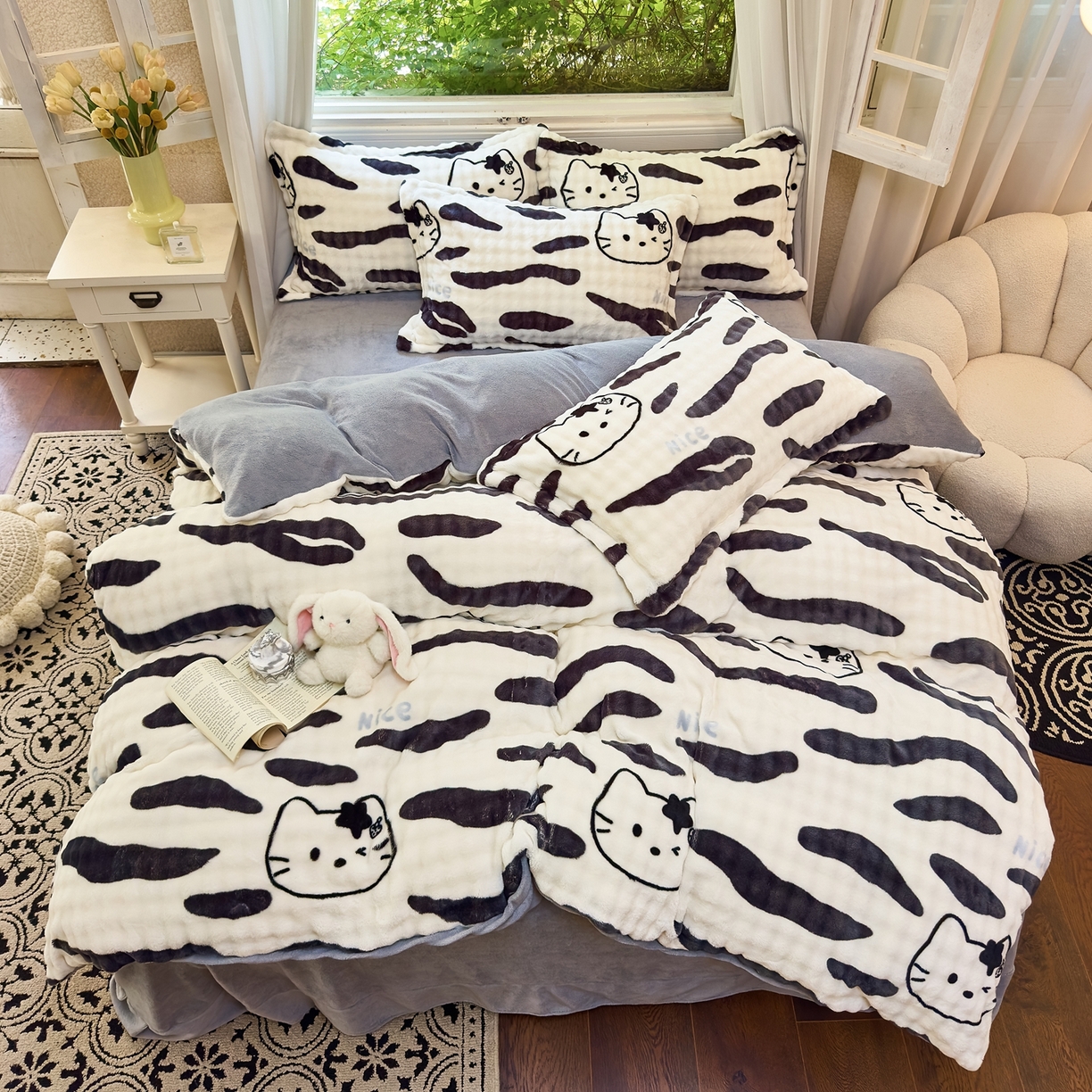 91家纺网 家纺一手货源 找家纺 梦莱斯 2025秋冬新款高克重牛奶绒四件套 斑马猫