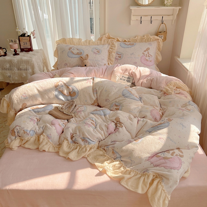 91家纺网 家纺一手货源 找家纺 瑞莱 上新2025年秋冬新款A类200克牛奶绒卡通印花四件套 懒懒猫