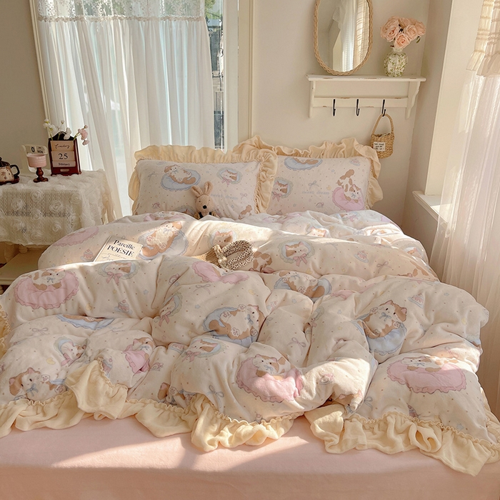 91家纺网 家纺一手货源 找家纺 瑞莱 上新2025年秋冬新款A类200克牛奶绒卡通印花四件套 懒懒猫