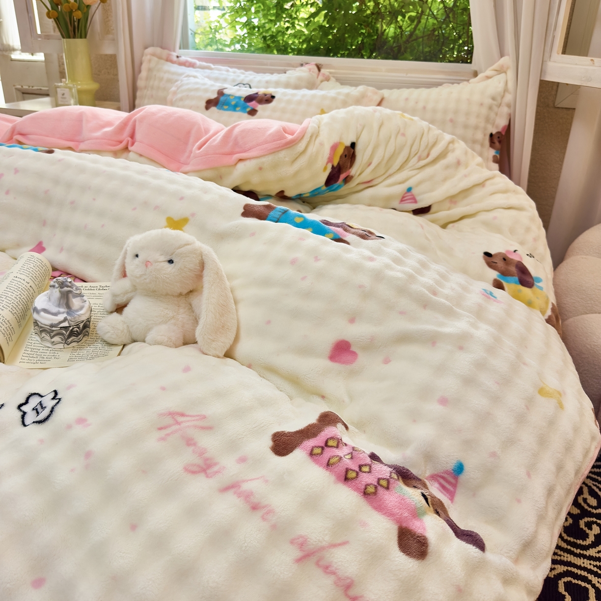 梦莱斯 2025秋冬新款高克重牛奶绒四件套 快乐狗仔