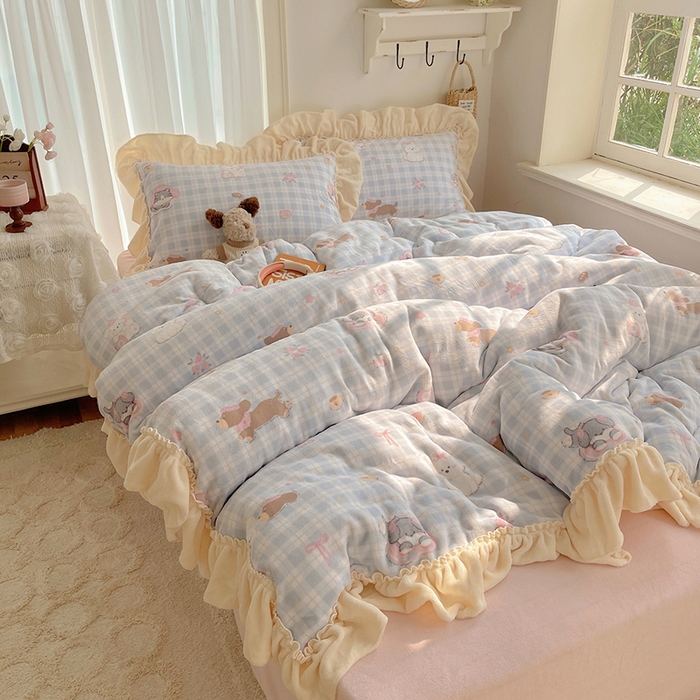 91家纺网 家纺一手货源 找家纺 瑞莱 上新2025年秋冬新款A类200克牛奶绒卡通印花四件套 萌趣咖宠