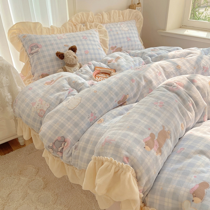 91家纺网 家纺一手货源 找家纺 瑞莱 上新2025年秋冬新款A类200克牛奶绒卡通印花四件套 萌趣咖宠