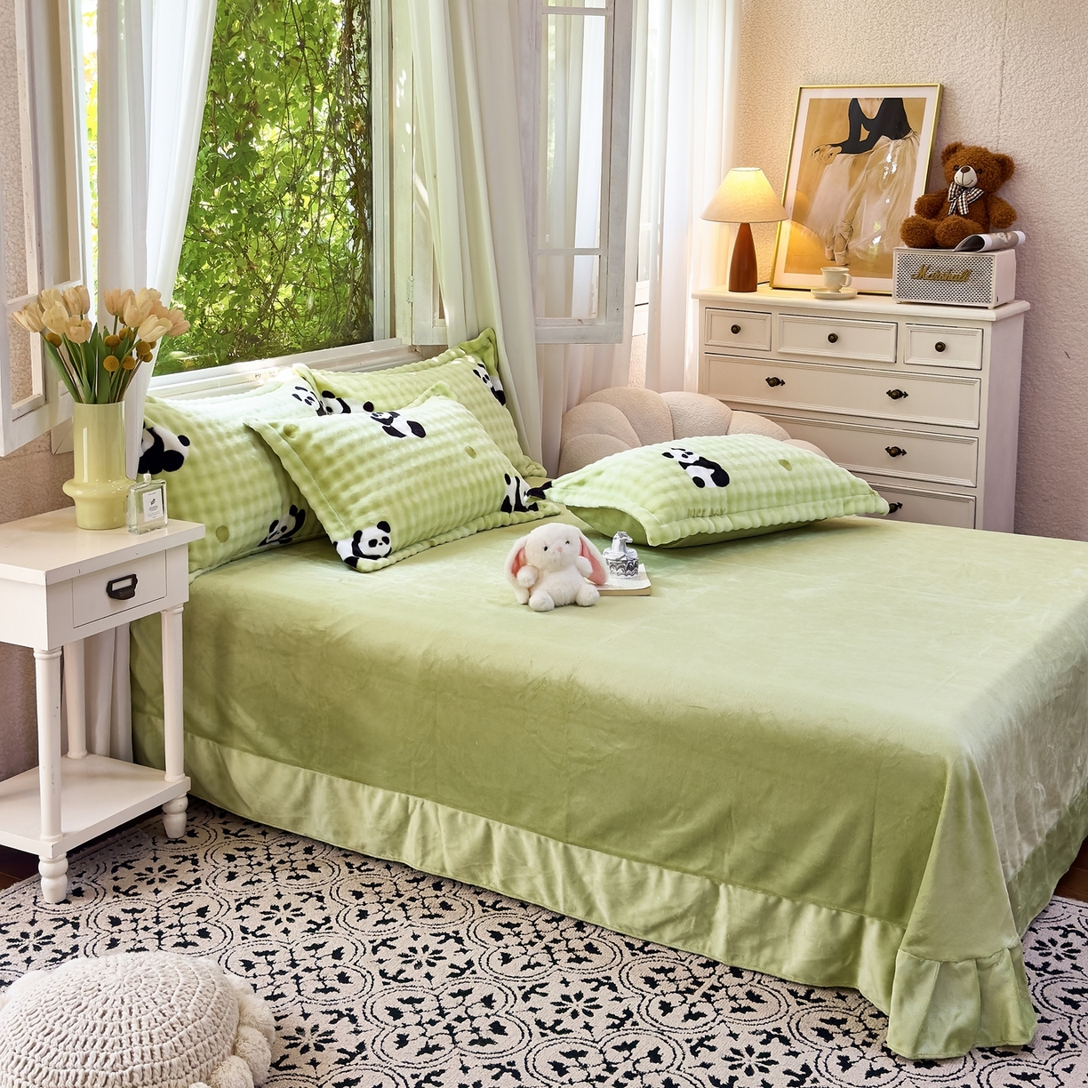 91家纺网 家纺一手货源 找家纺 梦莱斯 2025秋冬新款高克重牛奶绒四件套 胖达萌萌