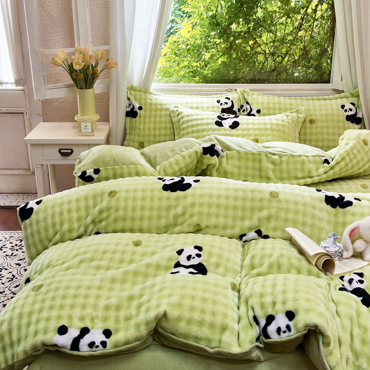 91家纺网 家纺一手货源 找家纺 梦莱斯 2025秋冬新款高克重牛奶绒四件套 胖达萌萌