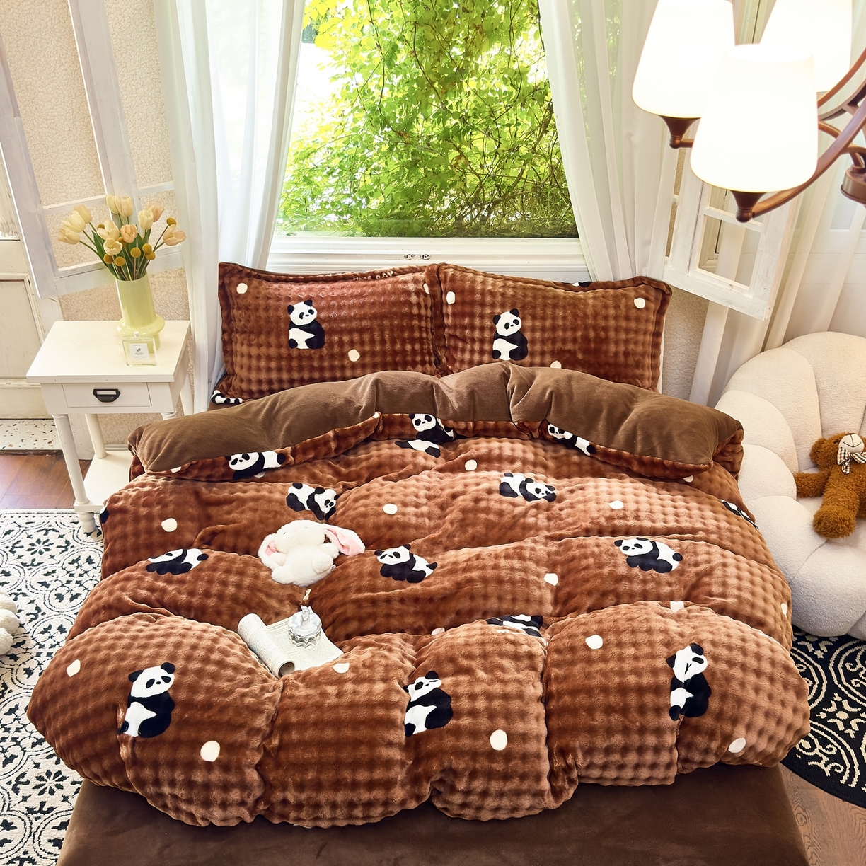 91家纺网 家纺一手货源 找家纺 梦莱斯 2025秋冬新款高克重牛奶绒四件套 熊猫咖