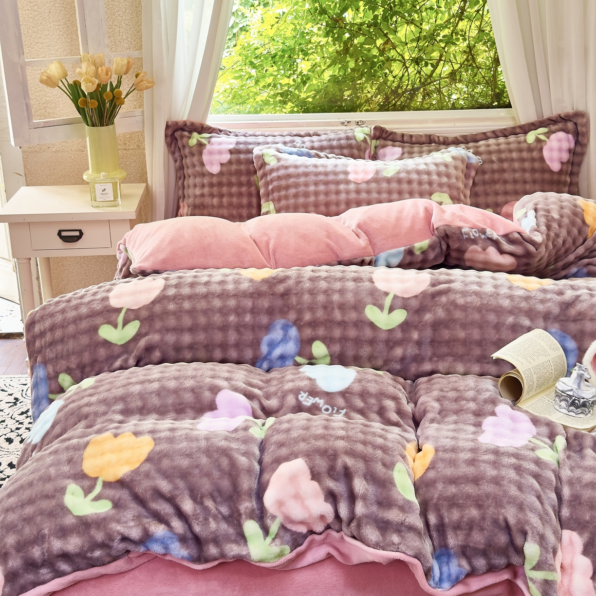 91家纺网 家纺一手货源 找家纺 梦莱斯 2025秋冬新款高克重牛奶绒四件套 郁金香