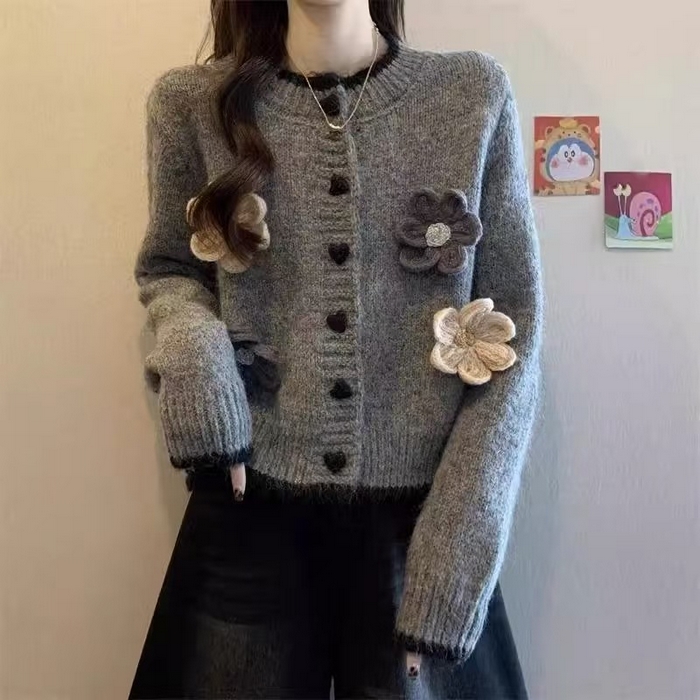 91家纺网 家纺一手货源 找家纺 （总）洛兰沙家居馆 只代发小香风毛衣女春秋慵懒可爱甜美圆领花朵针织开衫短款外套温柔上衣 