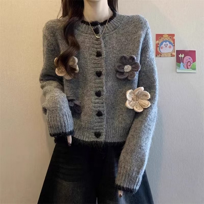 91家纺网 家纺一手货源 找家纺 （总）洛兰沙家居馆 只代发小香风毛衣女春秋慵懒可爱甜美圆领花朵针织开衫短款外套温柔上衣 