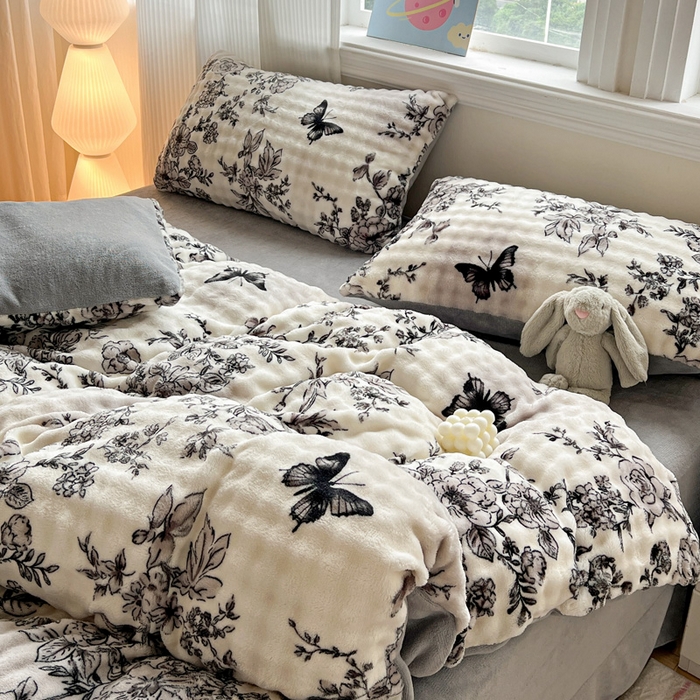 91家纺网 家纺一手货源 找家纺 一比一 2025新款亲肤舒适保暖泡泡绒牛奶绒四件套 奥黛丽