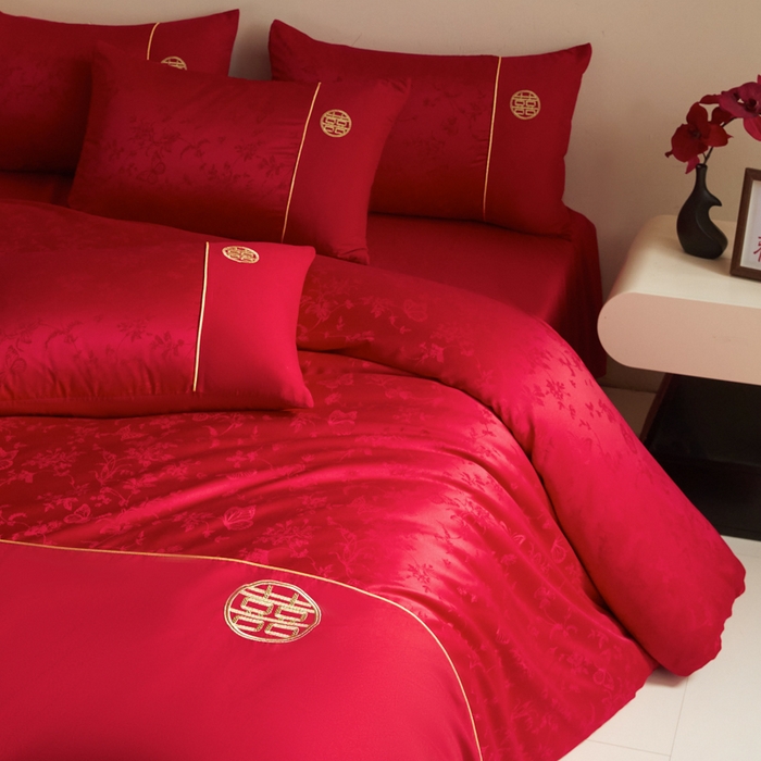 91家纺网 家纺一手货源 找家纺 千希家纺 2025新款麻绳拼接120g斜纹磨毛提花婚庆系列四件套 蝶恋花